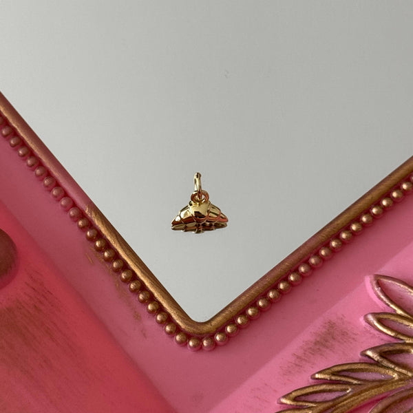Charm Croissant Baño de oro