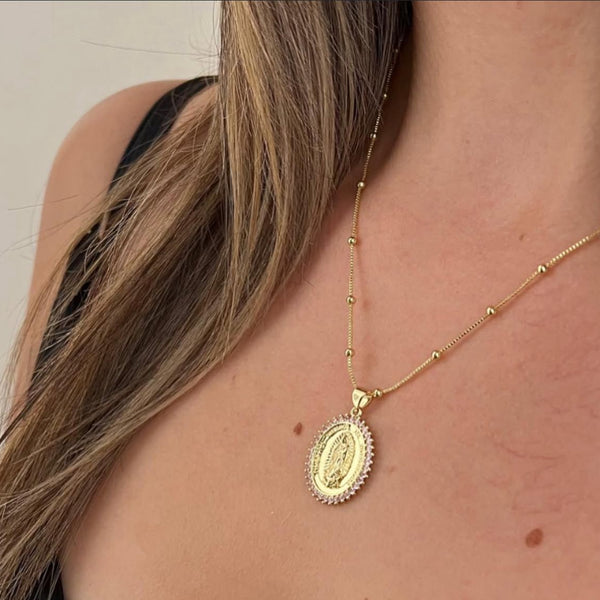 Collar Virgen de Guadalupe Circones Rosa