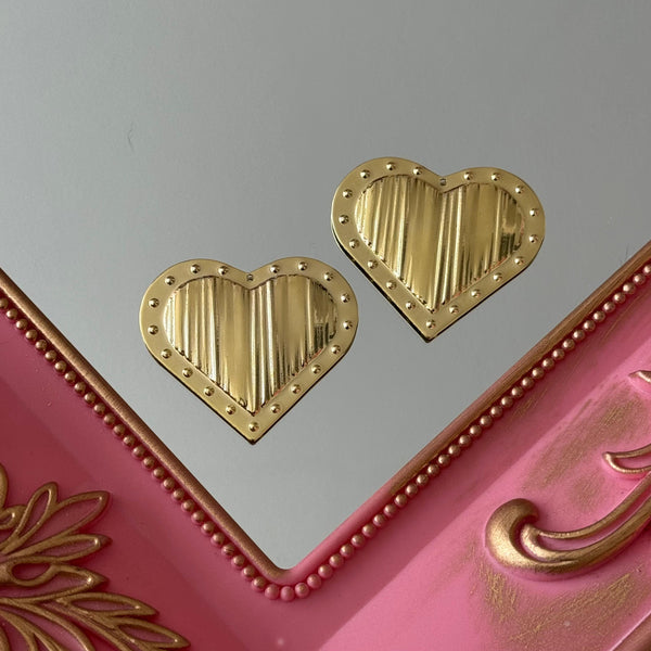 Charm Corazón Relieve Baño de oro
