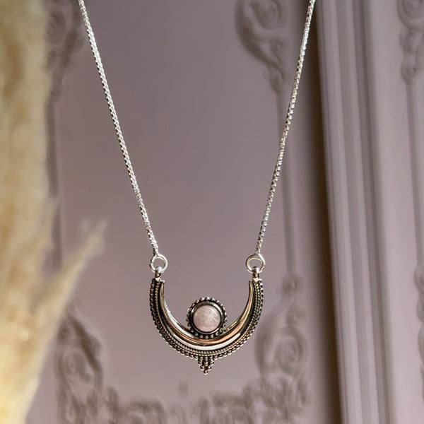 Collar media Luna y cuarzo rosa Plata 925