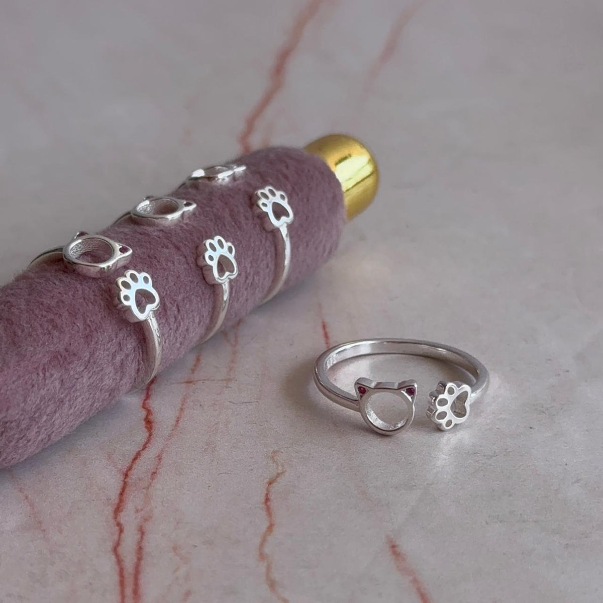 Anillo Gatín