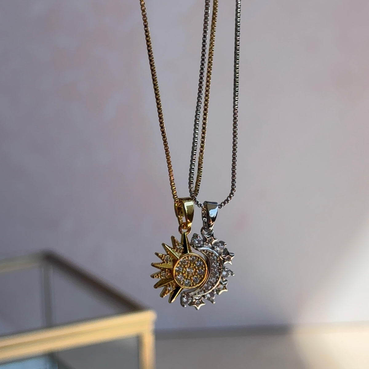 Set Collar Imán Sol y Luna