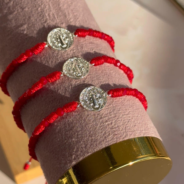 Pulsera Roja con Cristales y San Benito