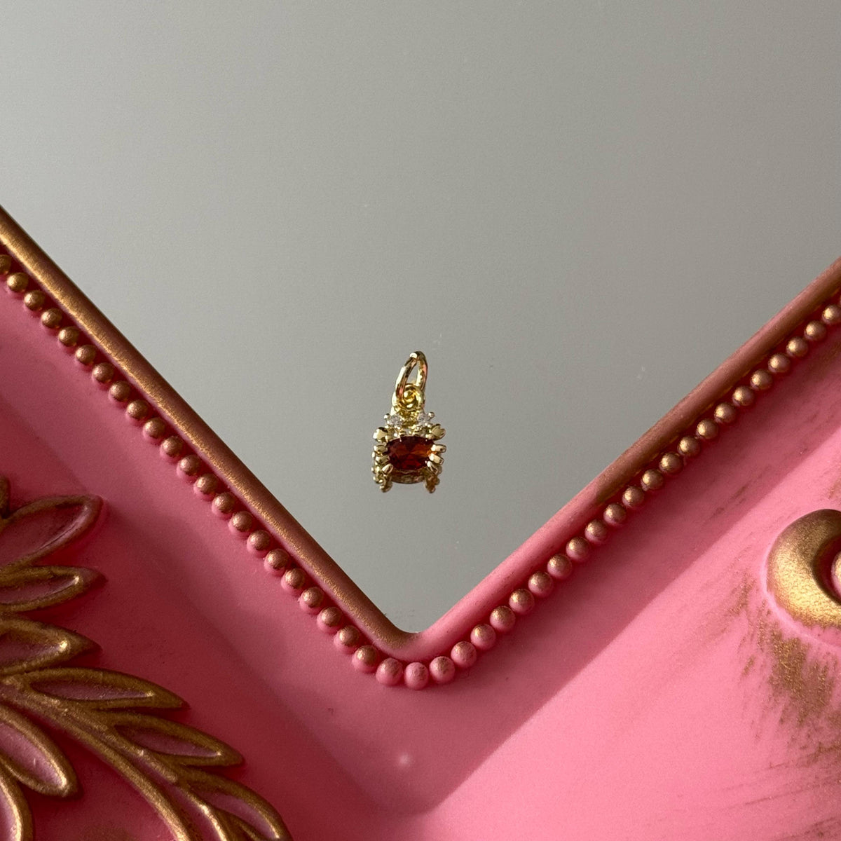 Charm Cangrejito Circones Baño de oro