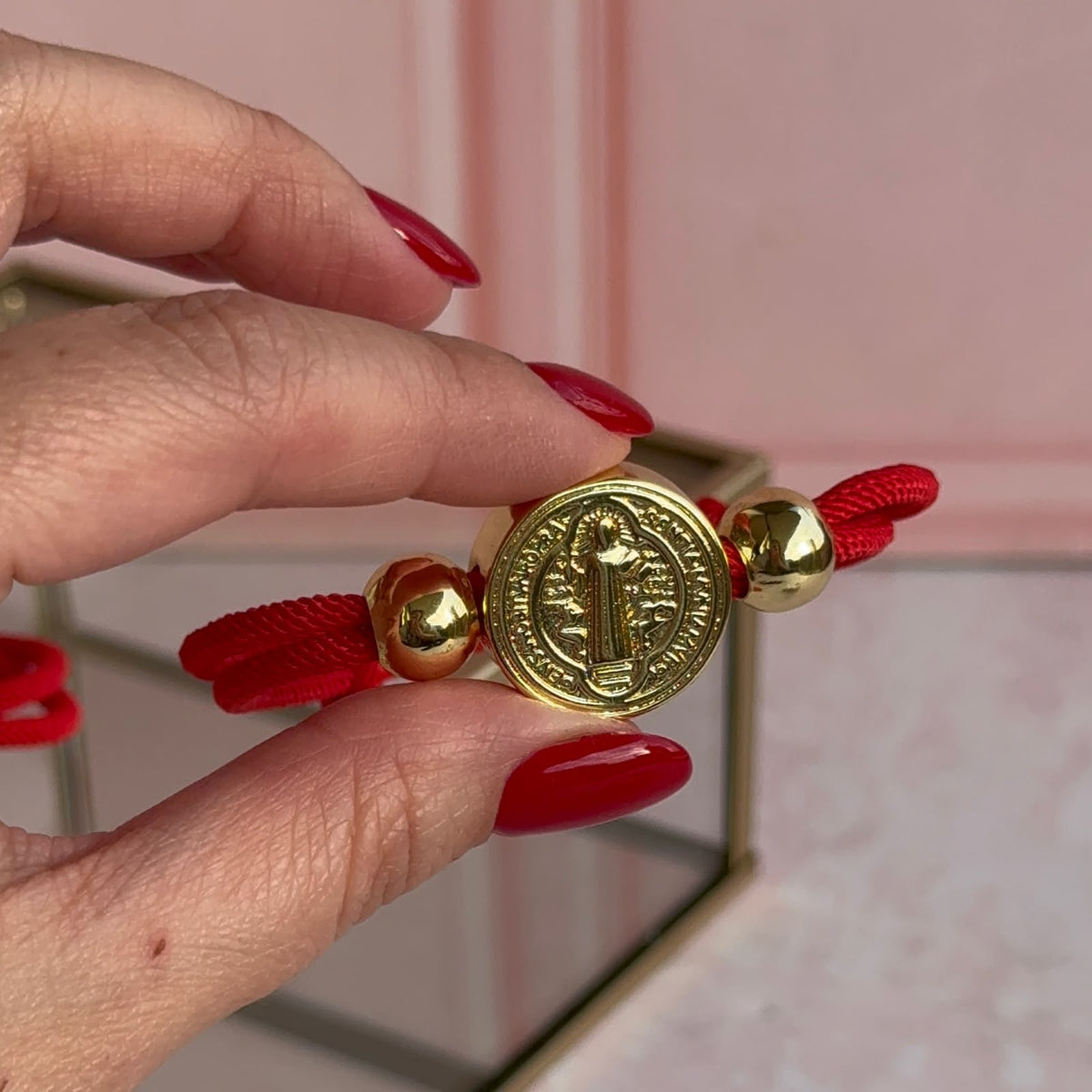 Pulsera Roja - San Benito