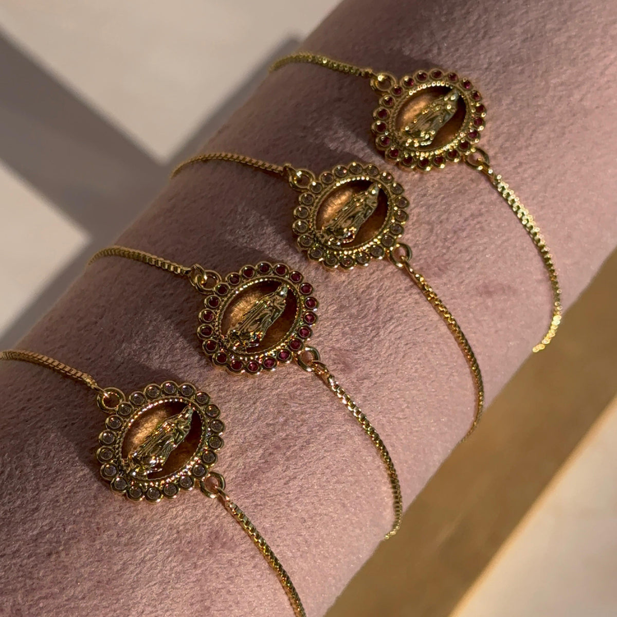 Pulsera Circones Virgen de Guadalupe