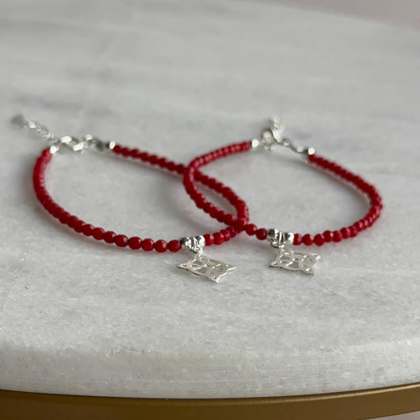 Pulsera Roja Cristales Nudo de Bruja