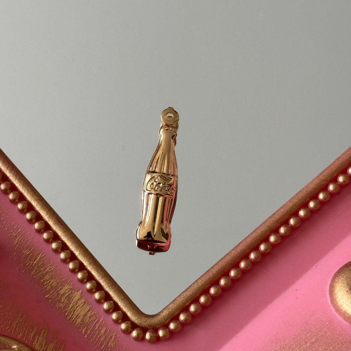 Charm Coca Cola Baño de oro