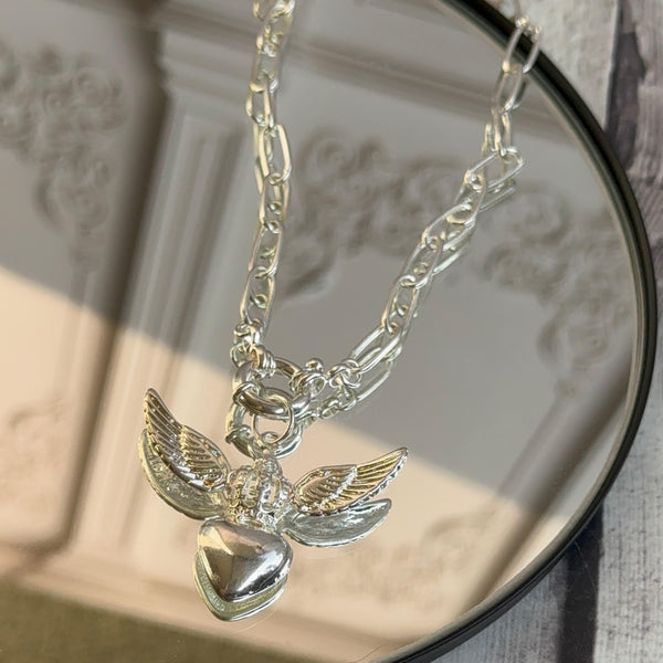 Collar Corazón Detente Alado Baño de Plata