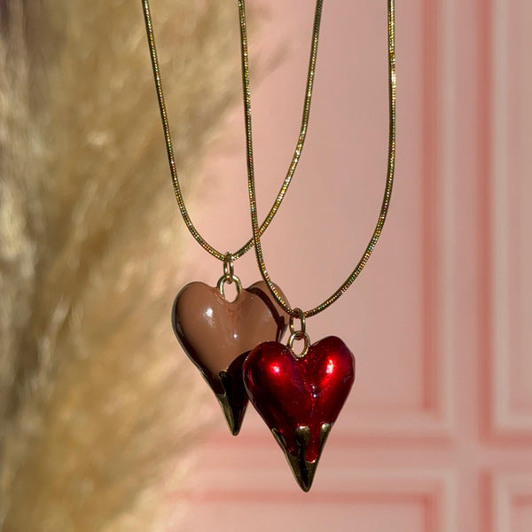 Collar Corazón Llamas Satín