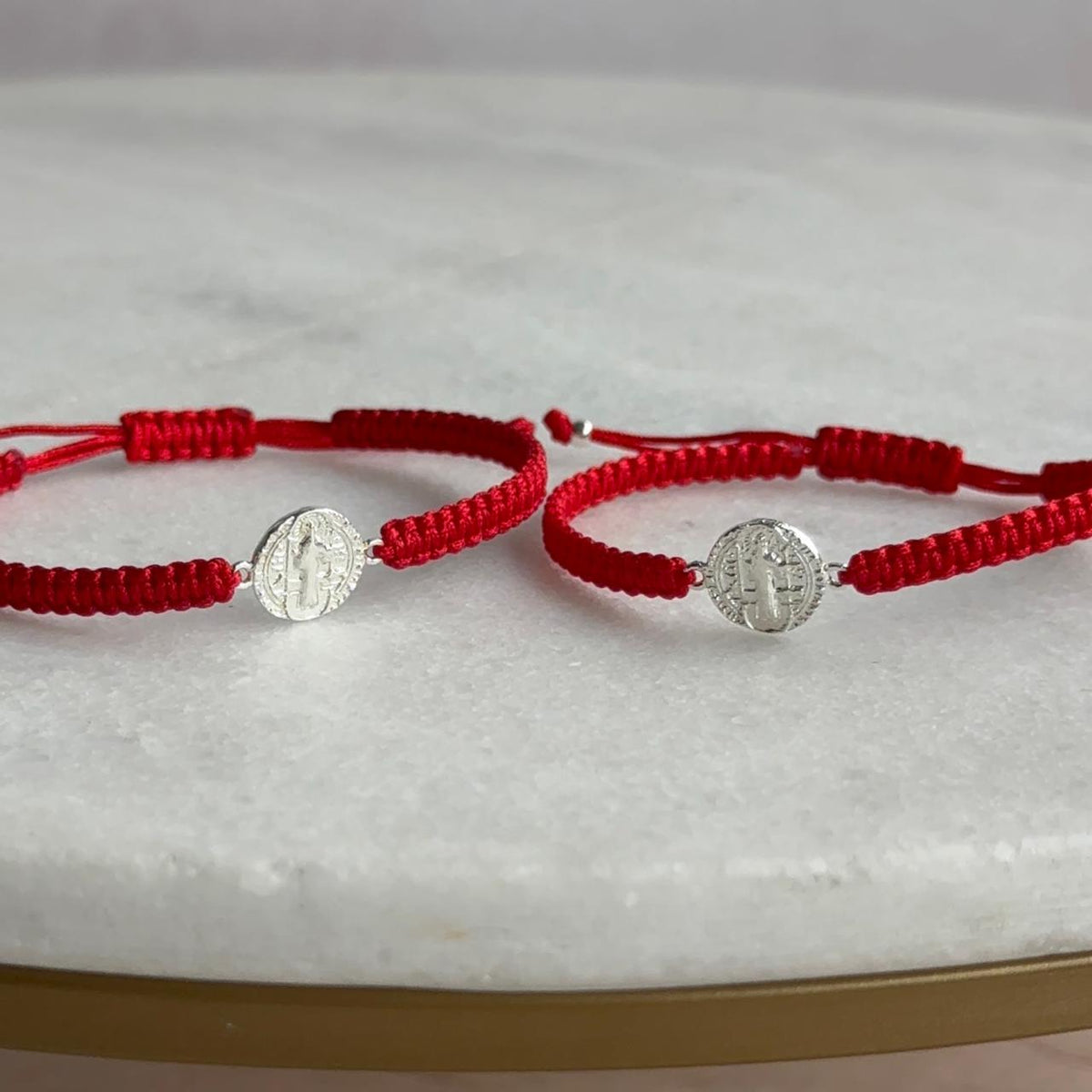 Pulsera Roja San Benito