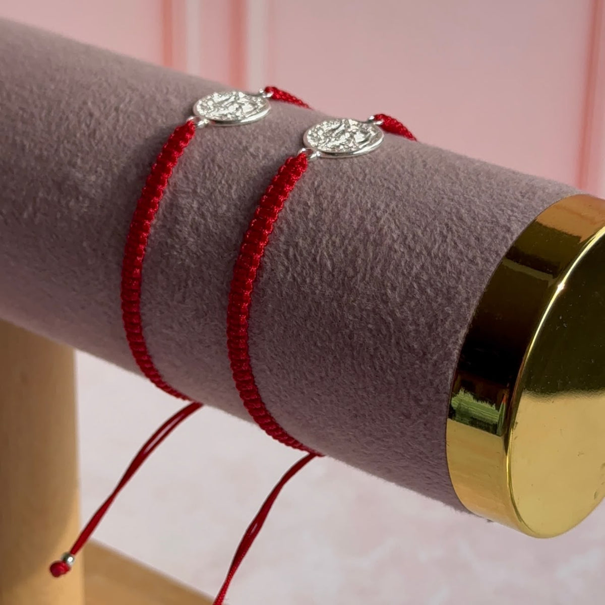 Pulsera Roja Tetragrámaton