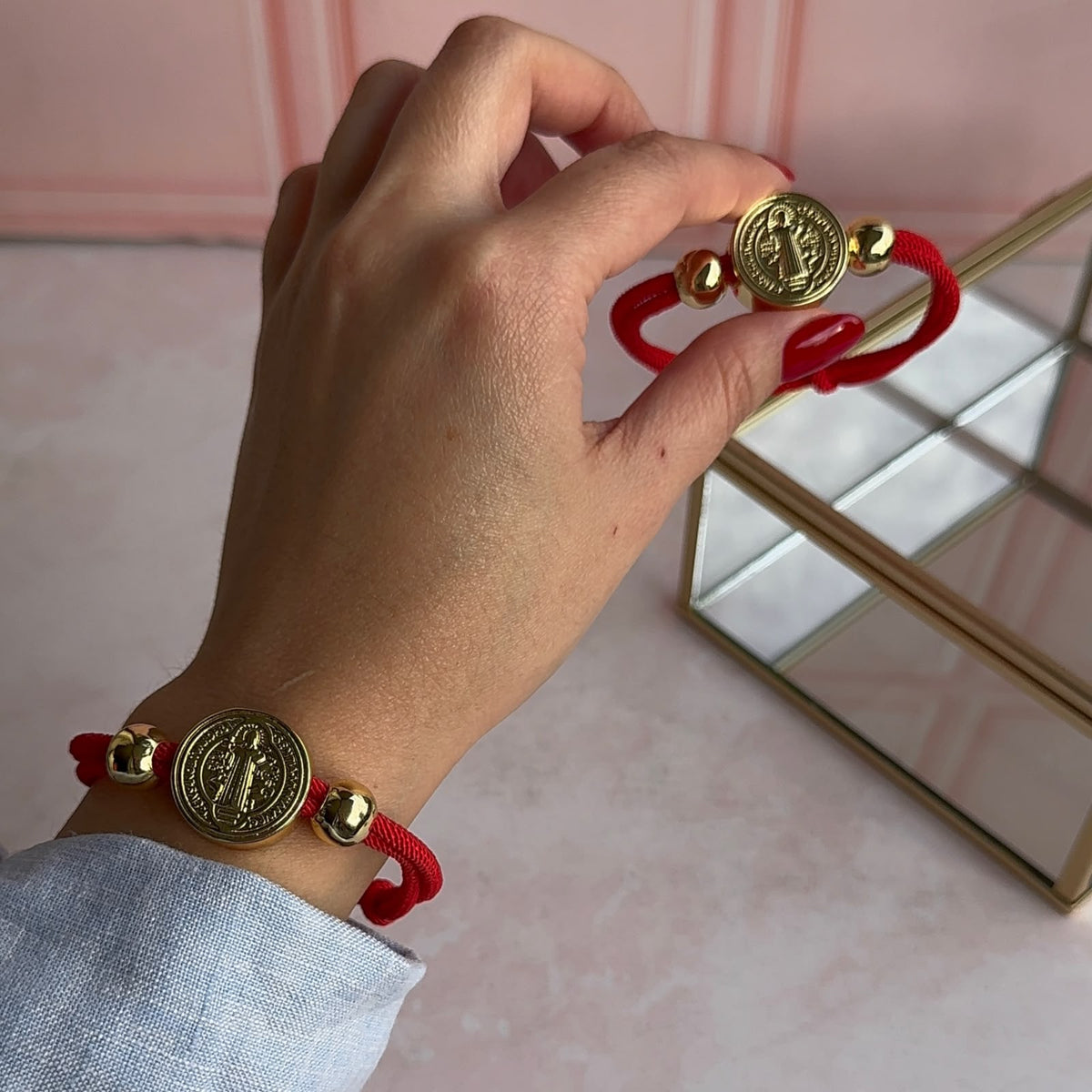 Pulsera Roja - San Benito