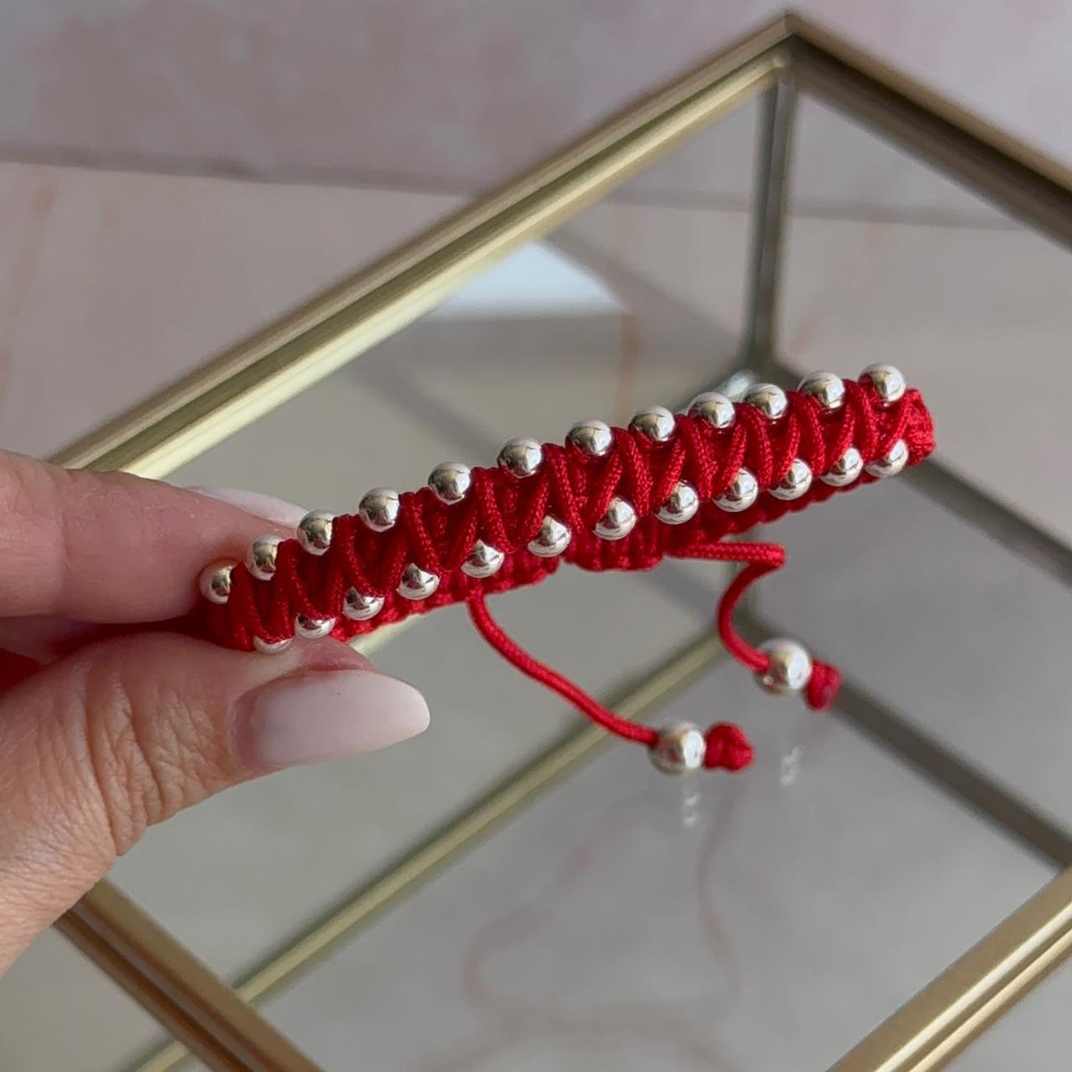 Pulsera Roja con Balines