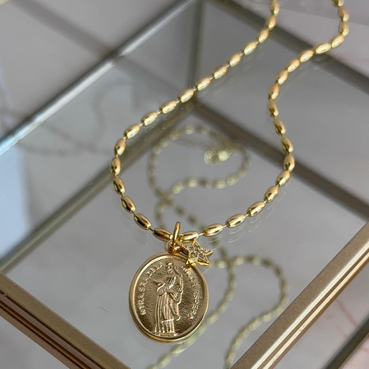 Collar Nuestra Señora de la Dulce Espera