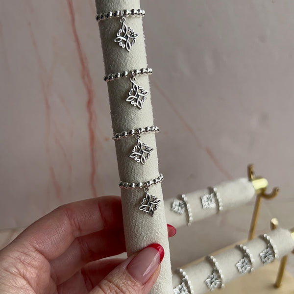 Anillo Nudo de Bruja Antiestrés