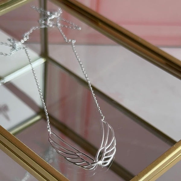 Collar Alitas Calada