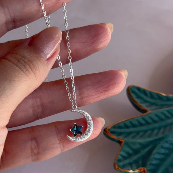 Collar Luna y Estrella Azul