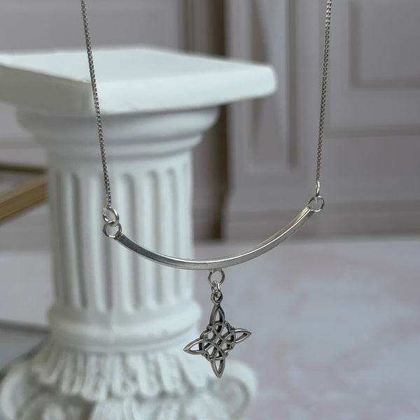 Collar Nudo de Bruja I