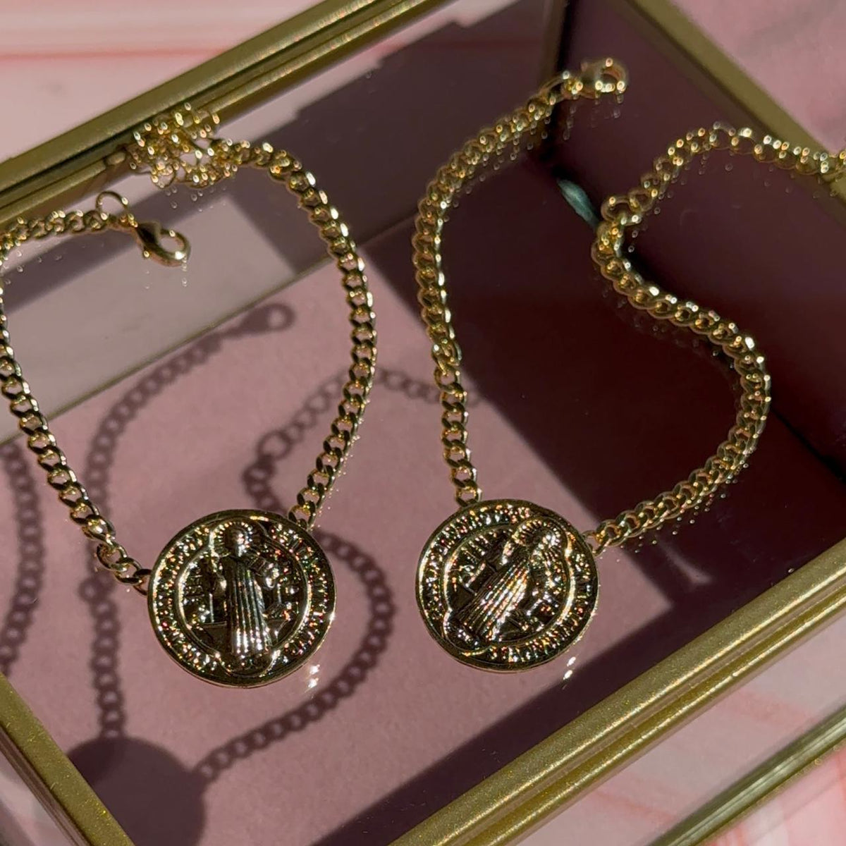 Pulsera Medallón San Benito