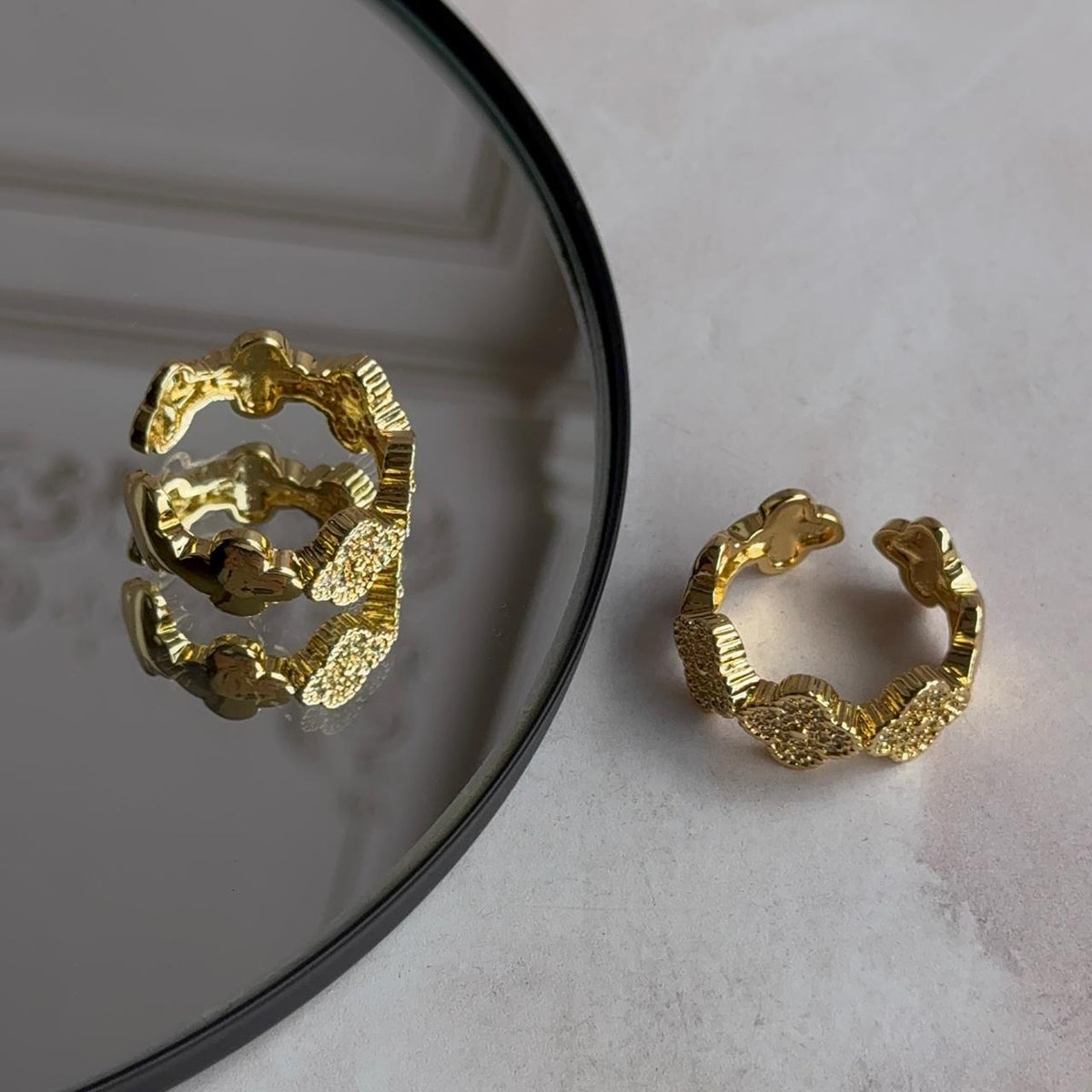 Anillo Flores Circones