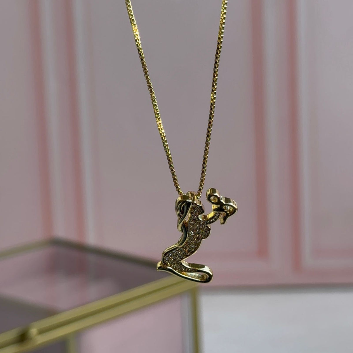 Collar Mamá con Hijo en Brazos