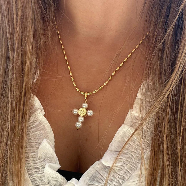 Collar Cruz Perlada con Ángel de la Guarda