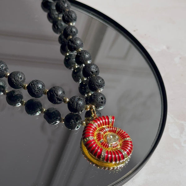 Collar Caracola - Piedras Volcánicas