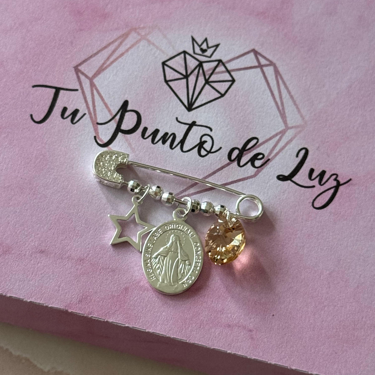 Prendedor Virgen de los Milagros, Estrella y Cristal