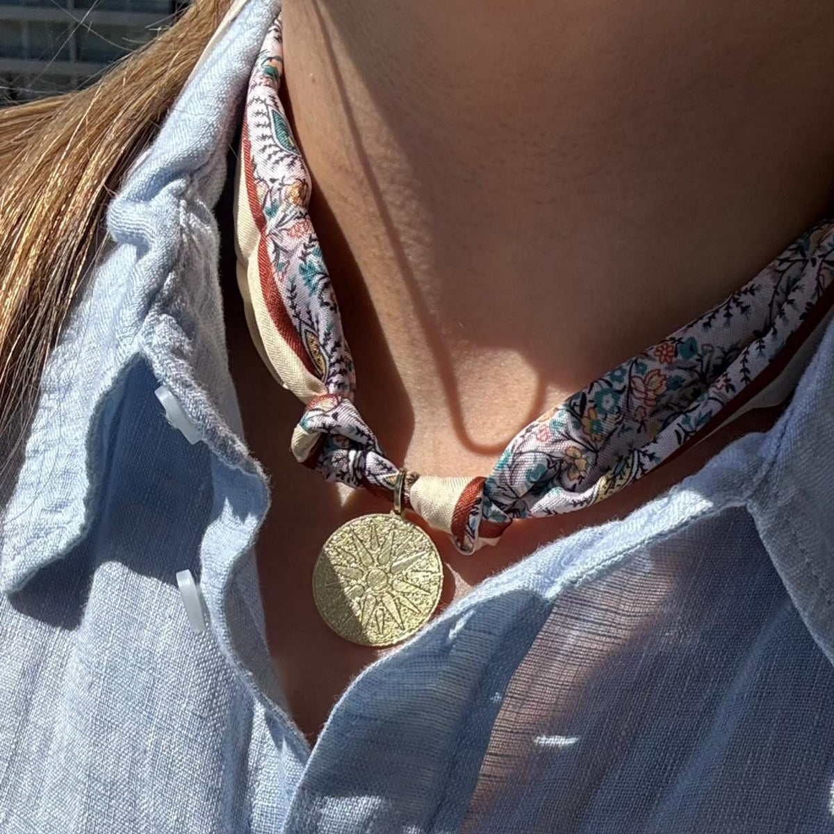 Collar Pañuelo - Medalla Sol