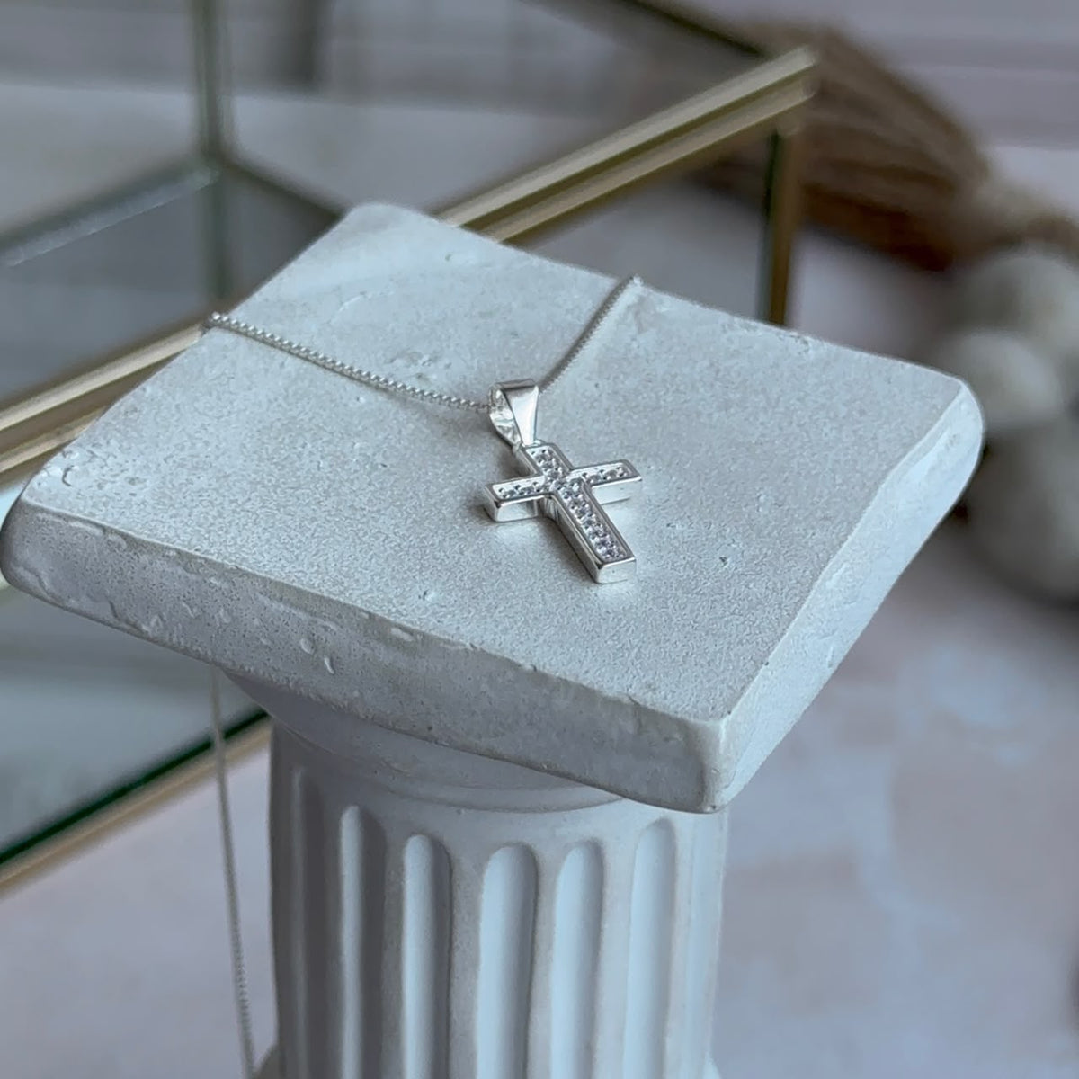 Collar Cruz Circones