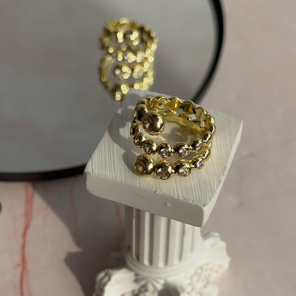 Anillo Corina