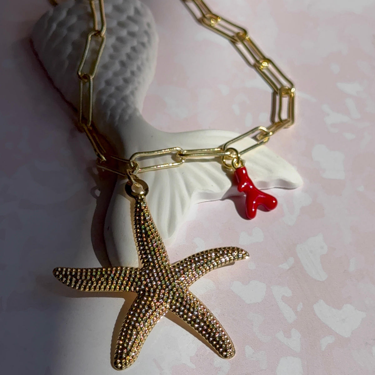 Collar Maxi Estrella de Mar y Coral Rojo