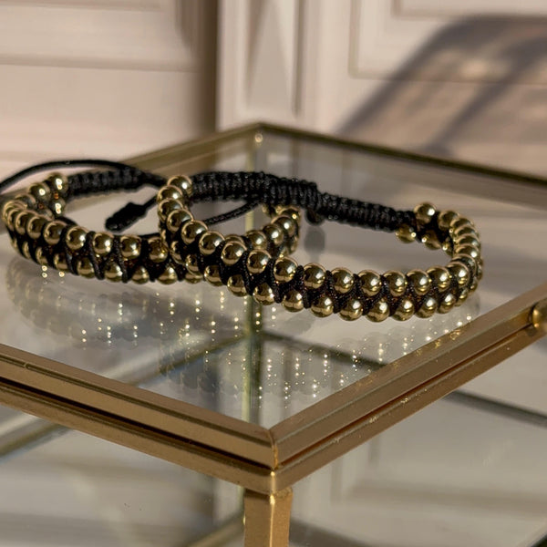 Pulsera Negra Balines Baño de oro