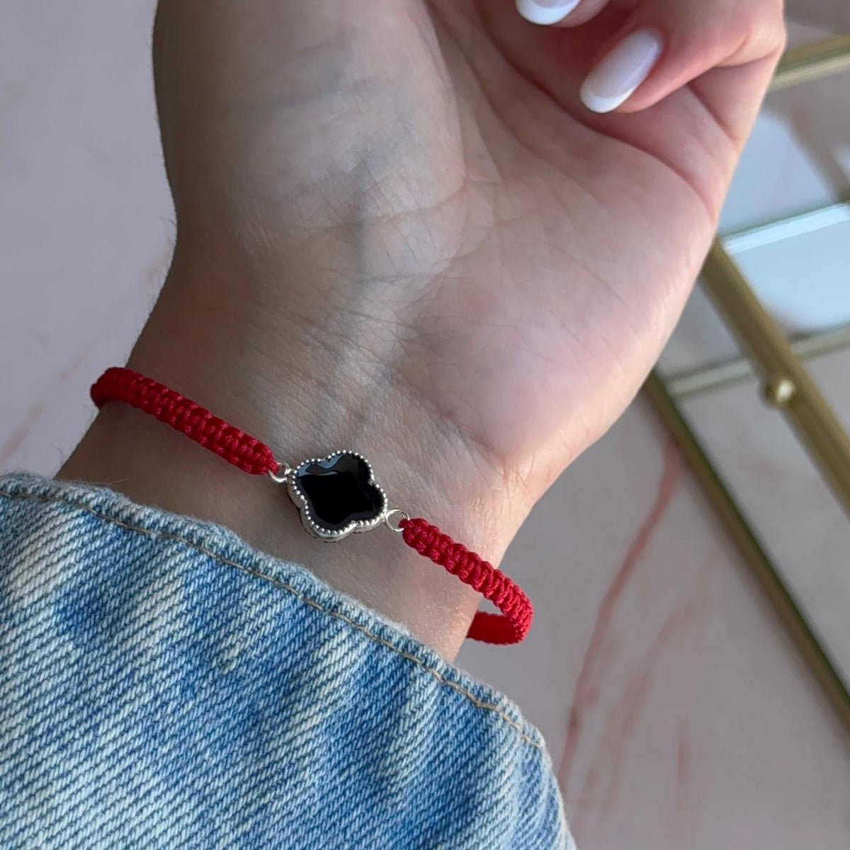 Pulsera Roja Trébol Ónix