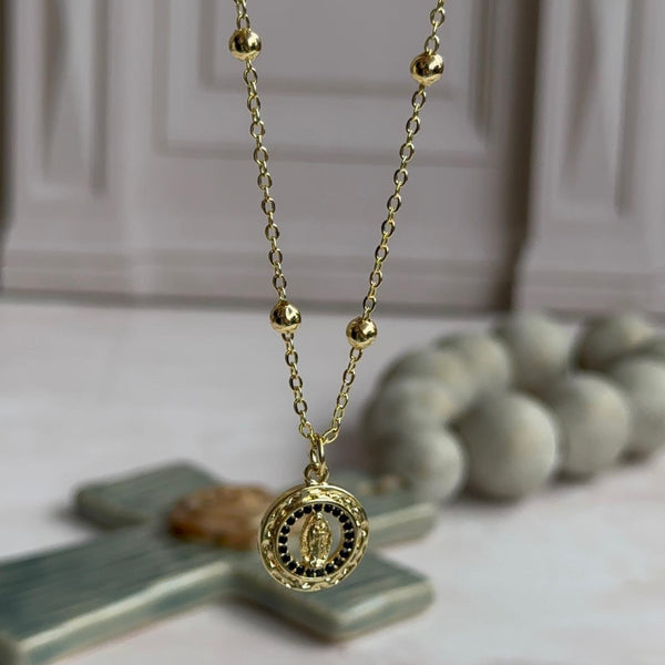 Collar Virgen de Guadalupe Circones Negros