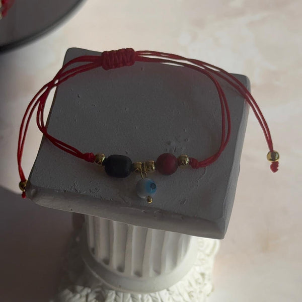 Pulsera Roja con Ojo Turco y Azabache