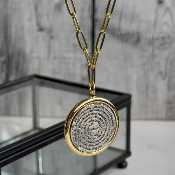 Collar Medallón Padre Nuestro