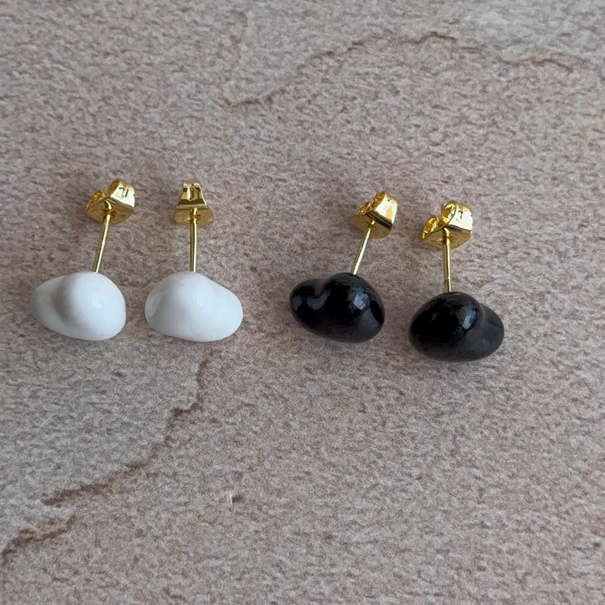 Aros Corazón Blanco-Negro