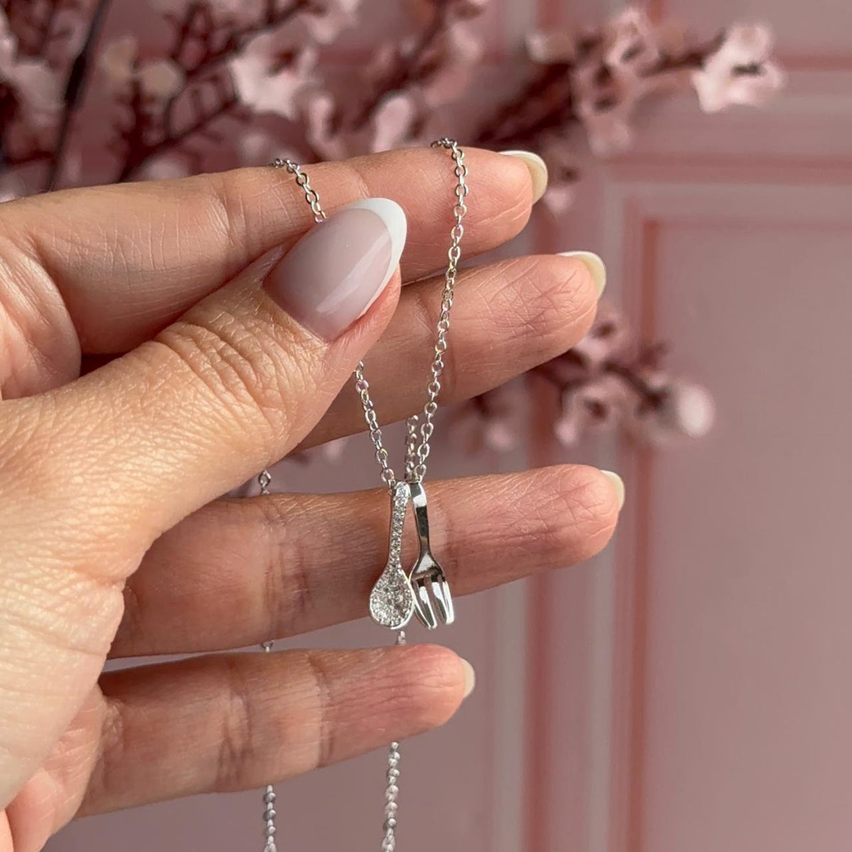 Collar Cuchara y Tenedor