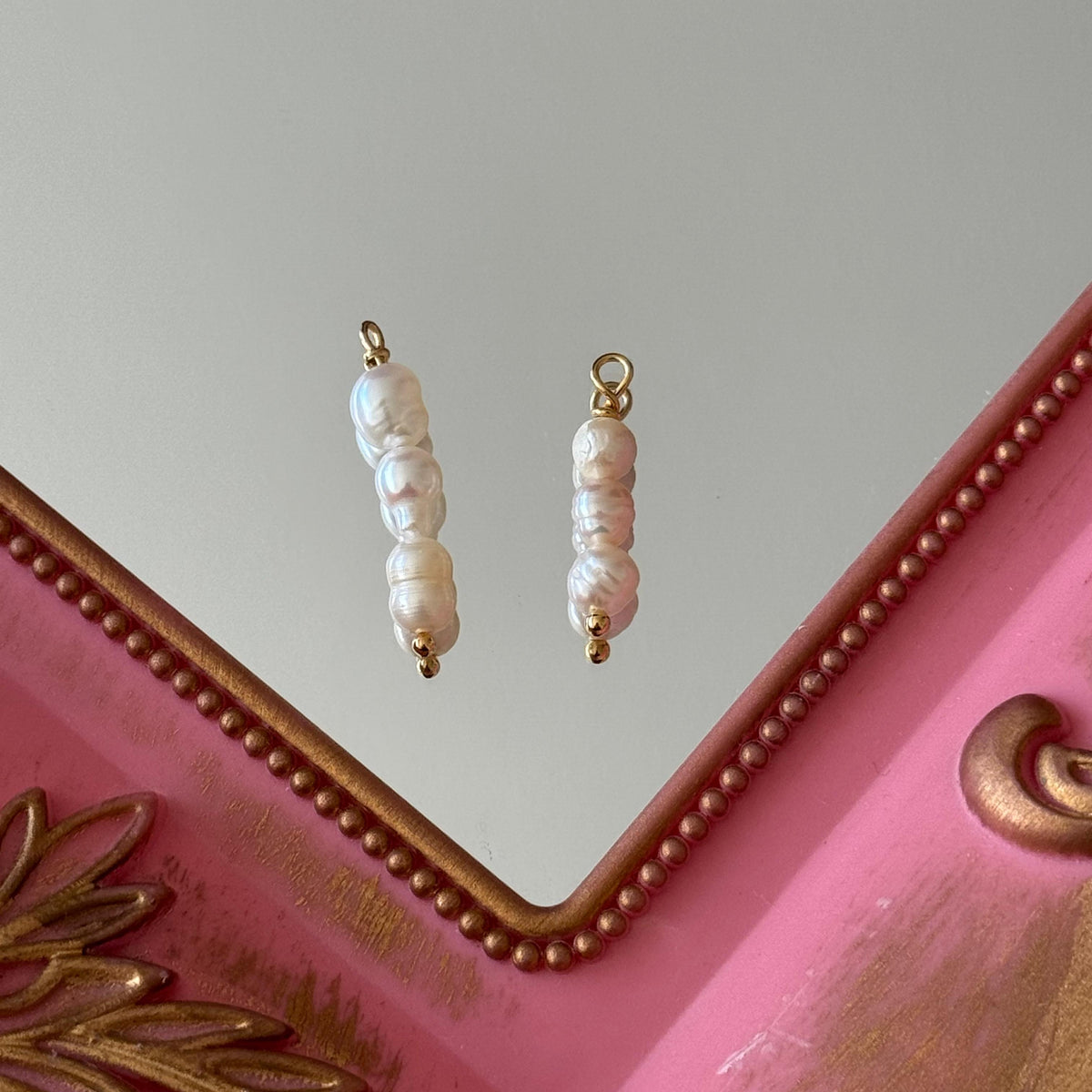 Charm Perlitas de Río