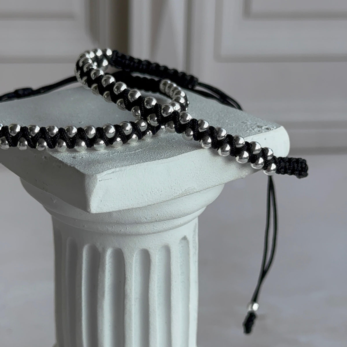 Pulsera Negra Balines