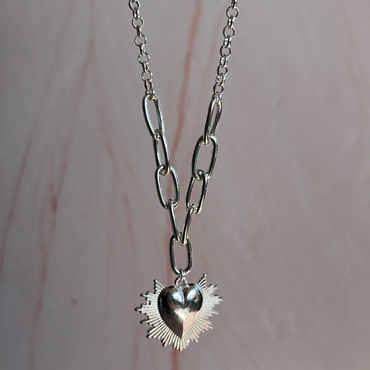 Collar Cloe Corazón Detente