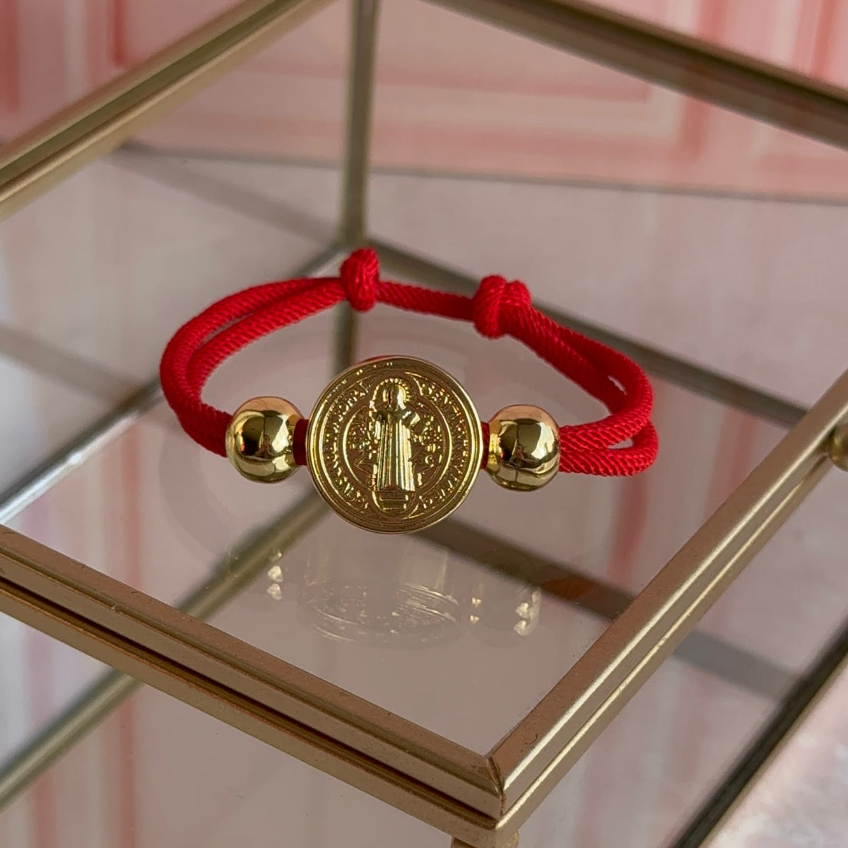 Pulsera Roja - San Benito