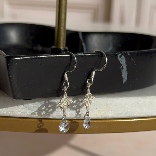 Aros Nudo de Bruja con Cristal