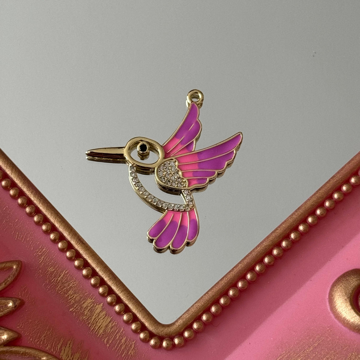 Charm Colibrí Esmaltado Colores Baño de oro
