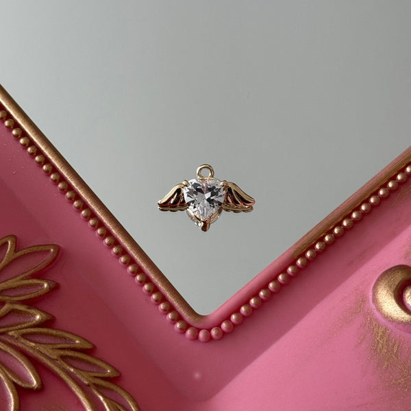 Charm Corazón Alado Cristal Baño de oro