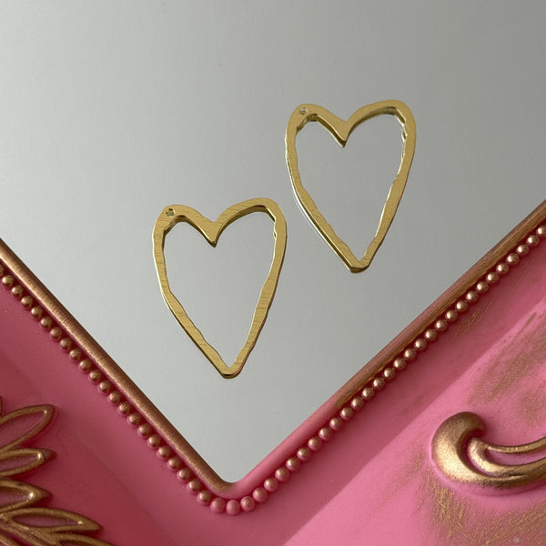 Charm Corazón Calado Baño de oro