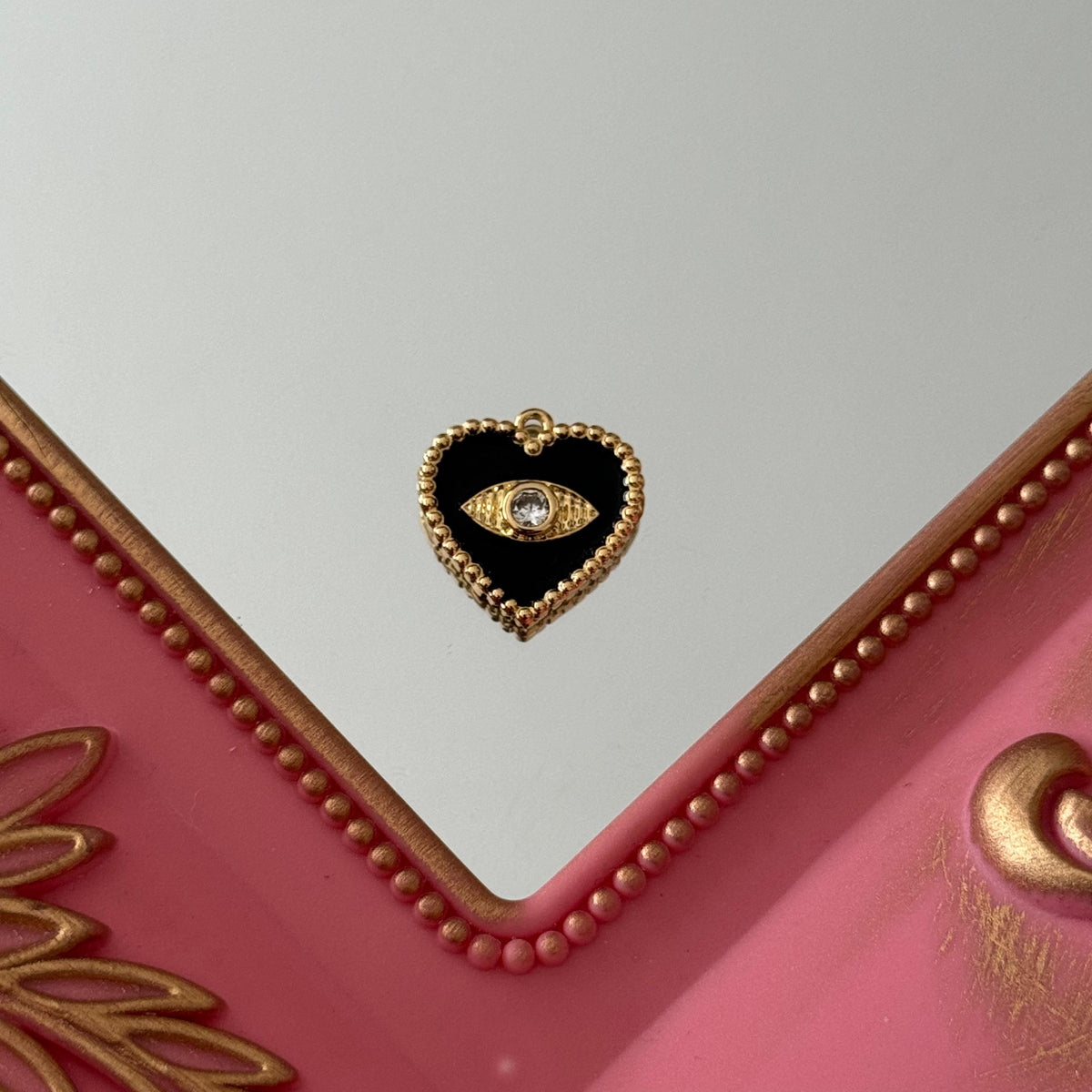 Charm Corazón Circón Ojito Esmaltado Baño de oro