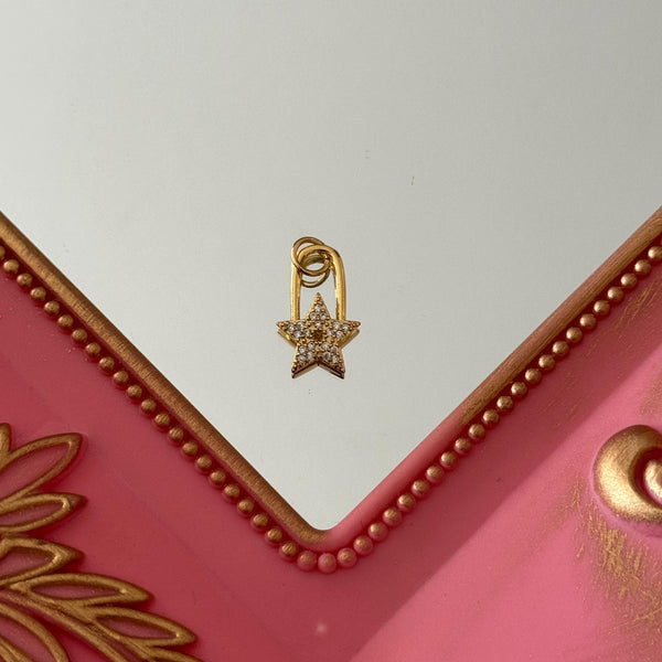 Charm Estrella Clip Circones Baño de oro